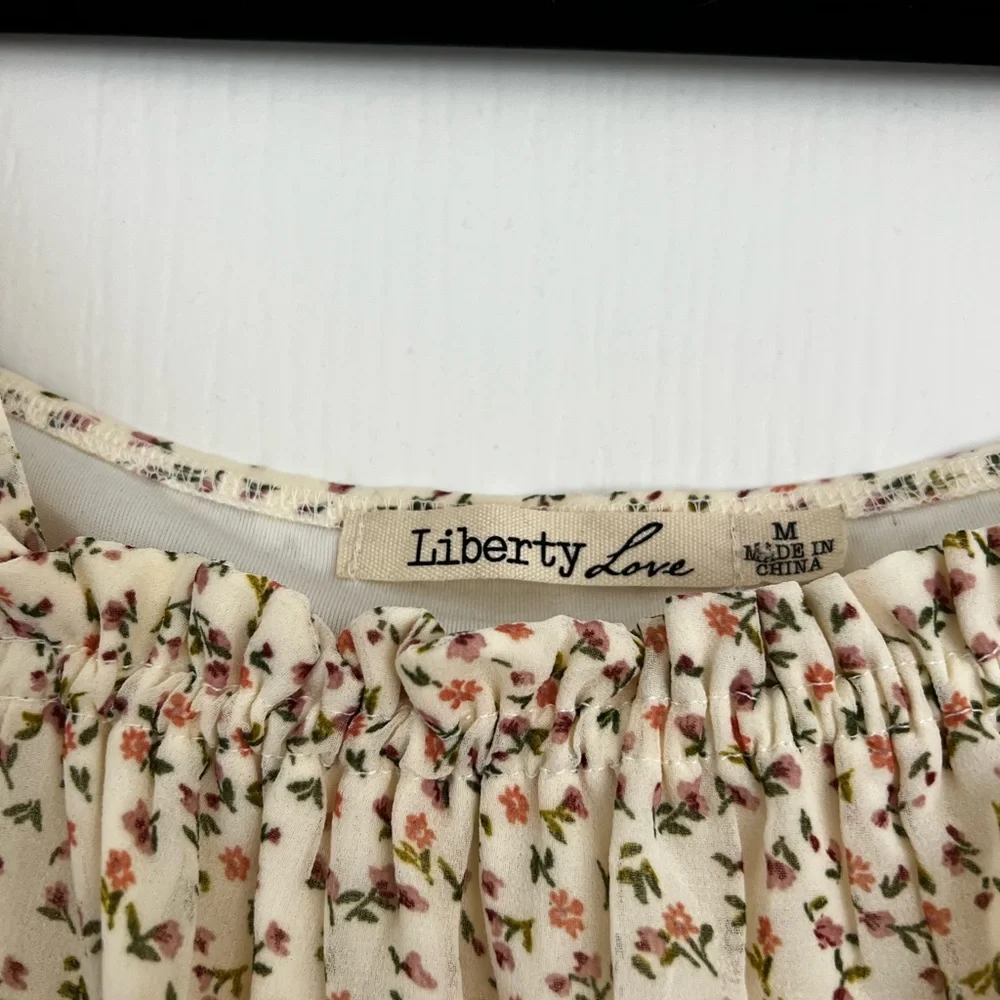 Spring dress - Picture 4 of 4